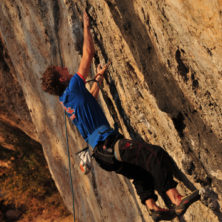 Meubles emballés prêts à être chargés dans le camion ou conteneur